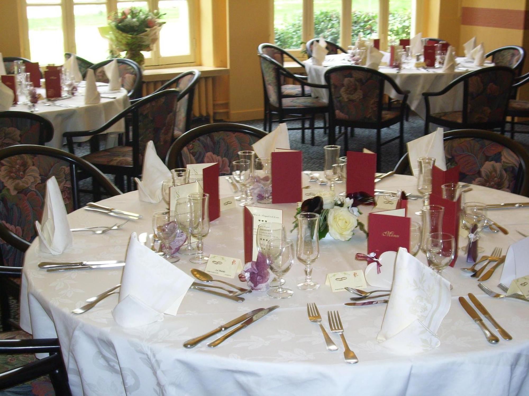 Hotel Restaurant Du Parc De La Colombiere Dijon Eksteriør bilde
