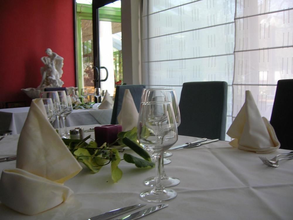 Hotel Restaurant Du Parc De La Colombiere Dijon Eksteriør bilde