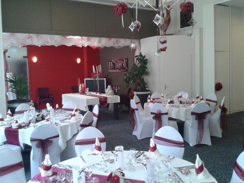 Hotel Restaurant Du Parc De La Colombiere Dijon Eksteriør bilde