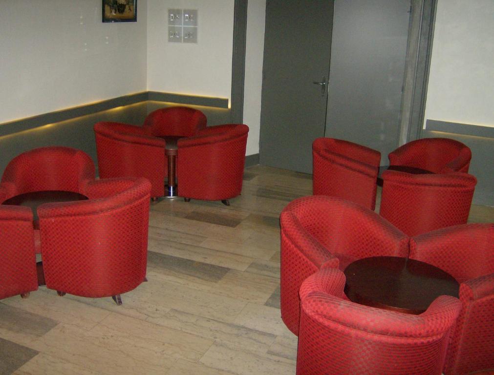 Hotel Restaurant Du Parc De La Colombiere Dijon Eksteriør bilde