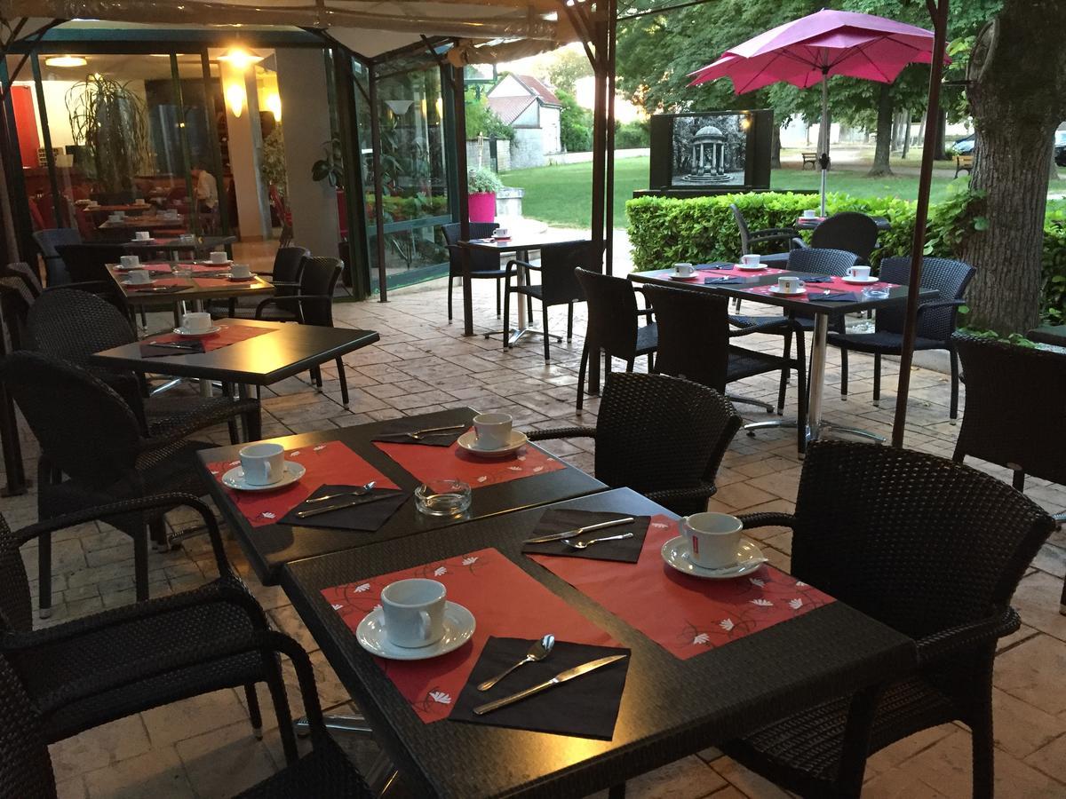Hotel Restaurant Du Parc De La Colombiere Dijon Eksteriør bilde